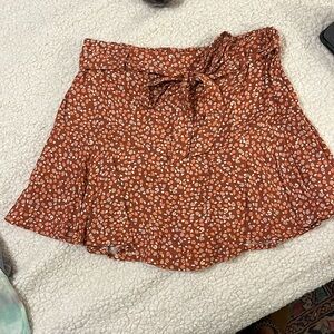 Urban romantics skort